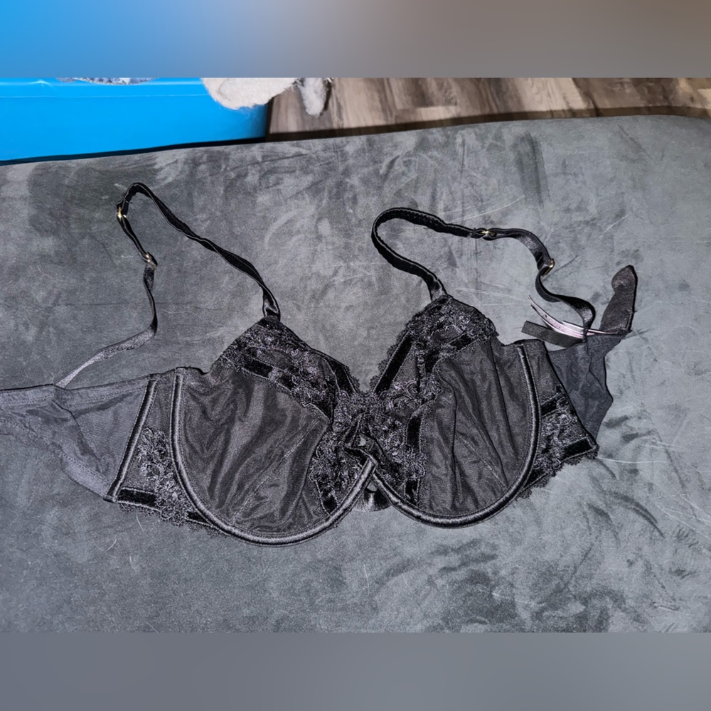 Victoria’s Secret Demi Bralette
